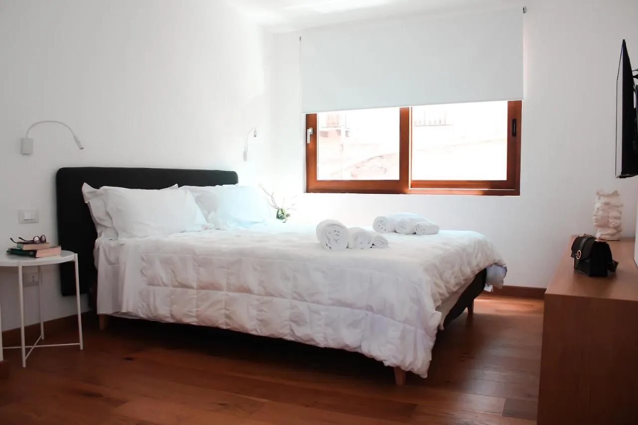 Guest house Awa Cefalu Bordonaro Italy